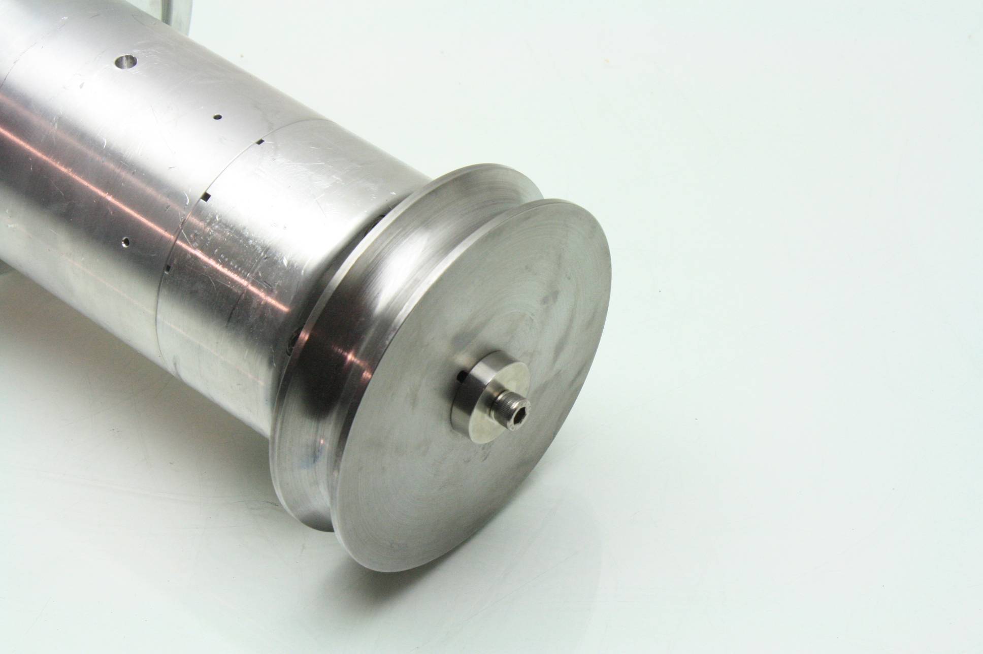 Liquid Cooled Vacuum Chamber Spindle Housing 12