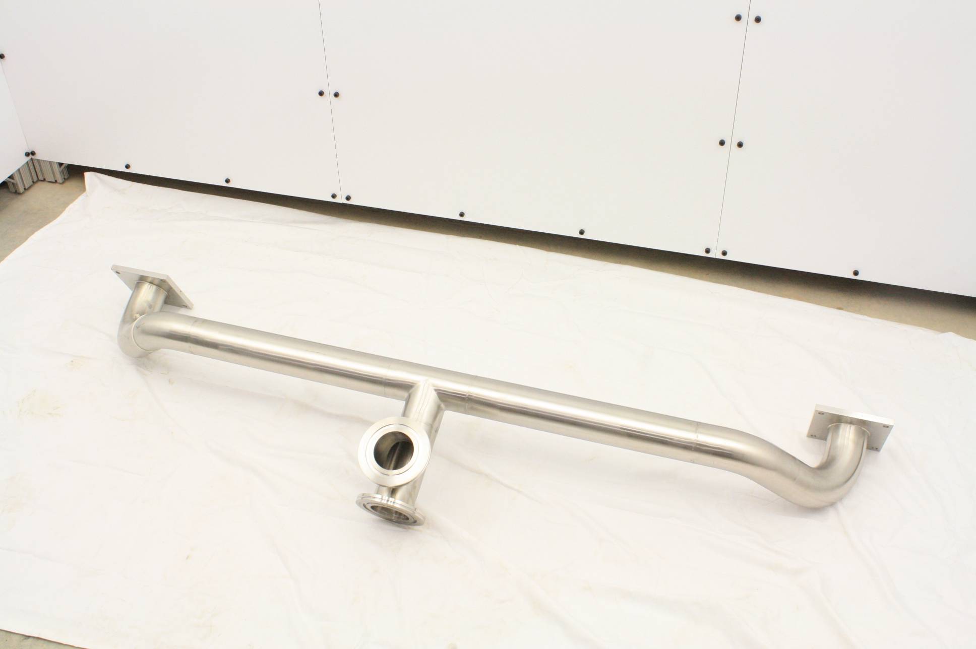 MDC Stainless Steel High Vacuum Tubing 67" Long / ISOK DN100 Flanges