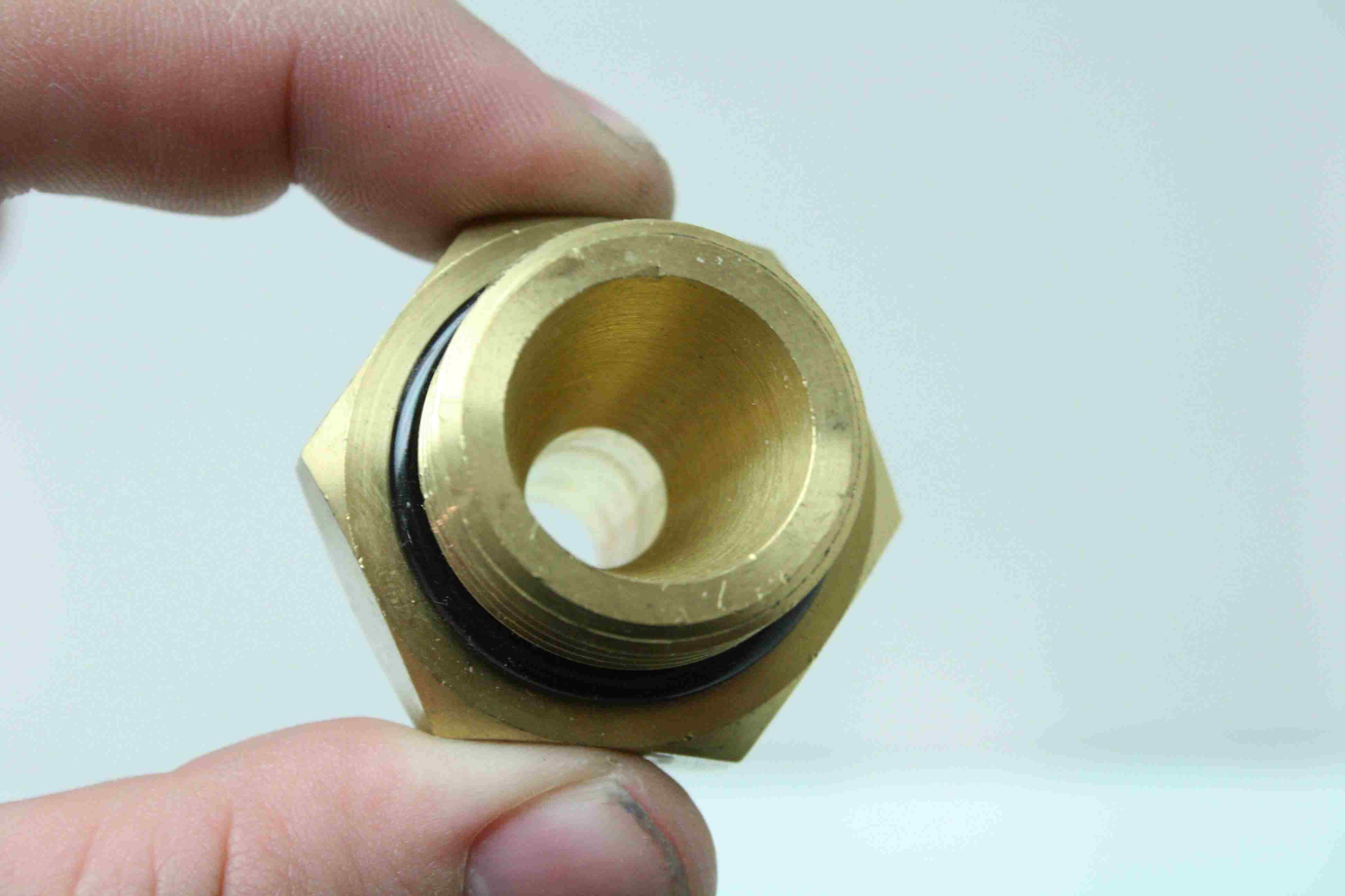 19 Brass ORing Seal Threads 11/16" 12 to Push to Connect Tube 1/2